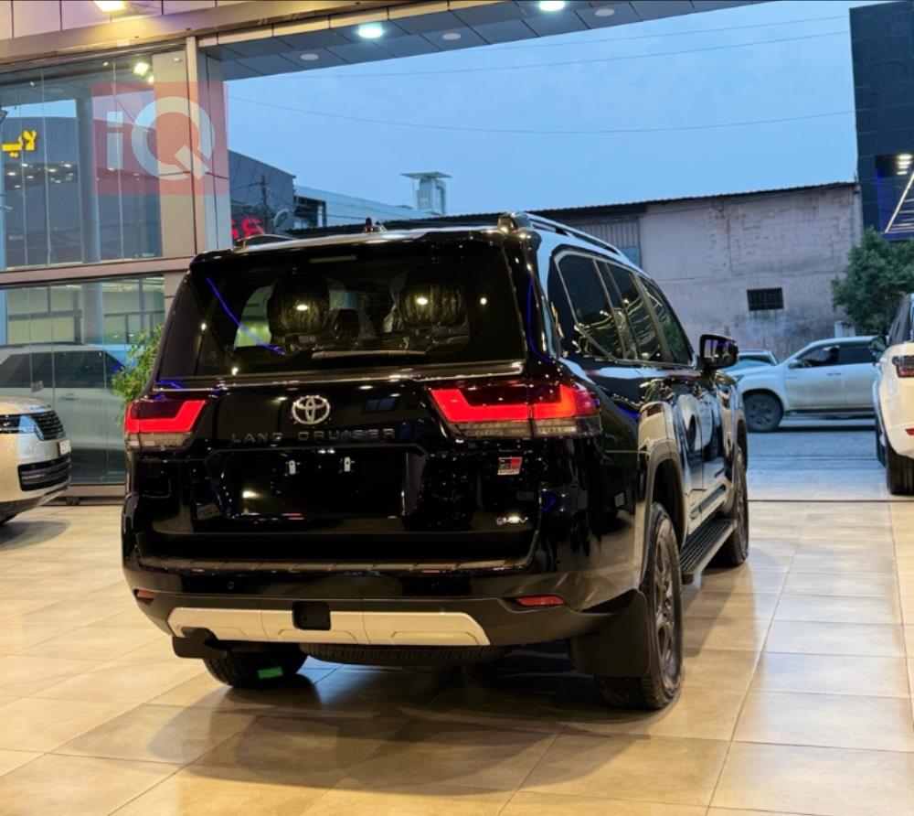 تويوتا لاندكروزر